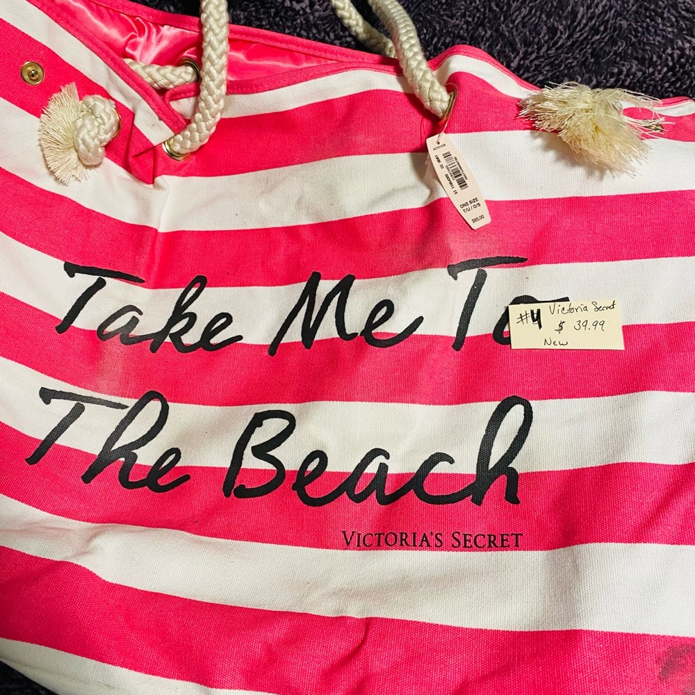 Beach tote bag